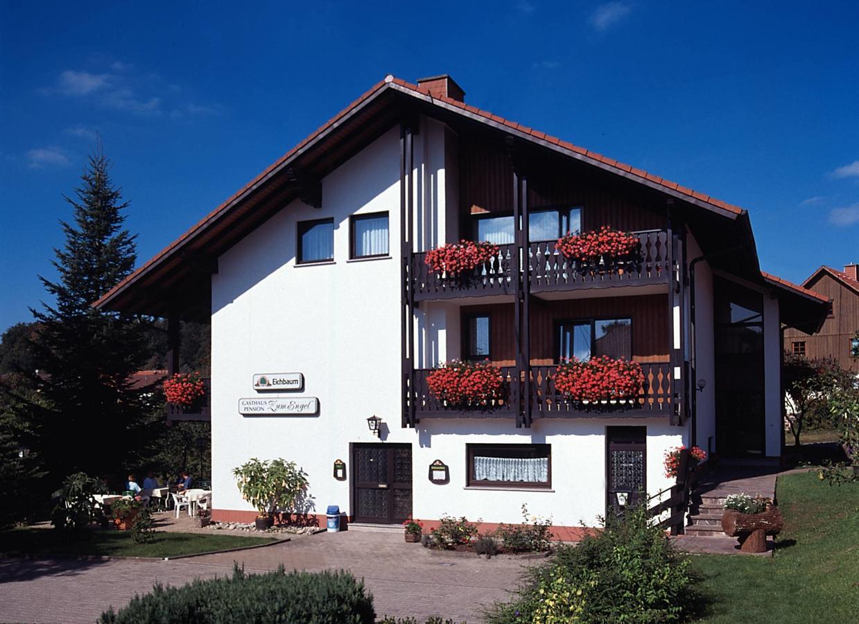 Gasthaus Und Ferienwohnungen Zum Engel Waldbrunn  Dış mekan fotoğraf